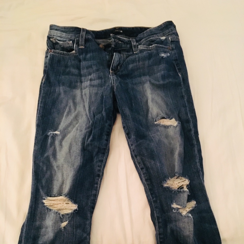 Joes distressed skinny jeans
